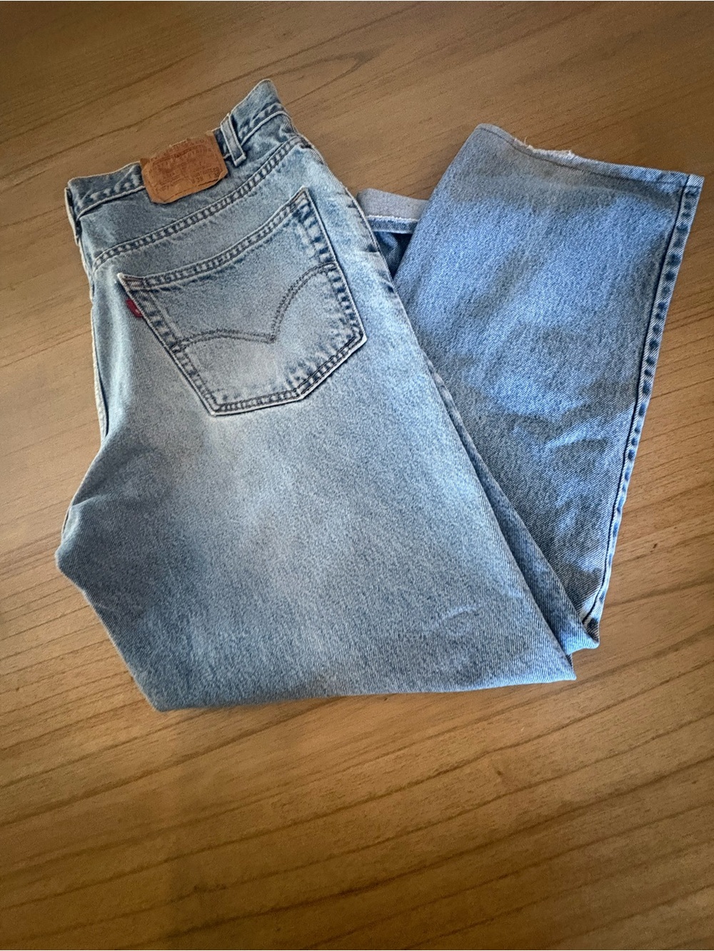 Vintage Men's Levi's Jeans - Relaxed Fit 38W